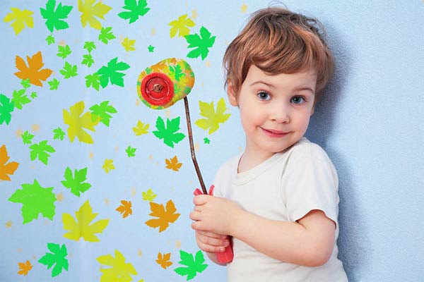 Краски для покраски стен в детской комнате