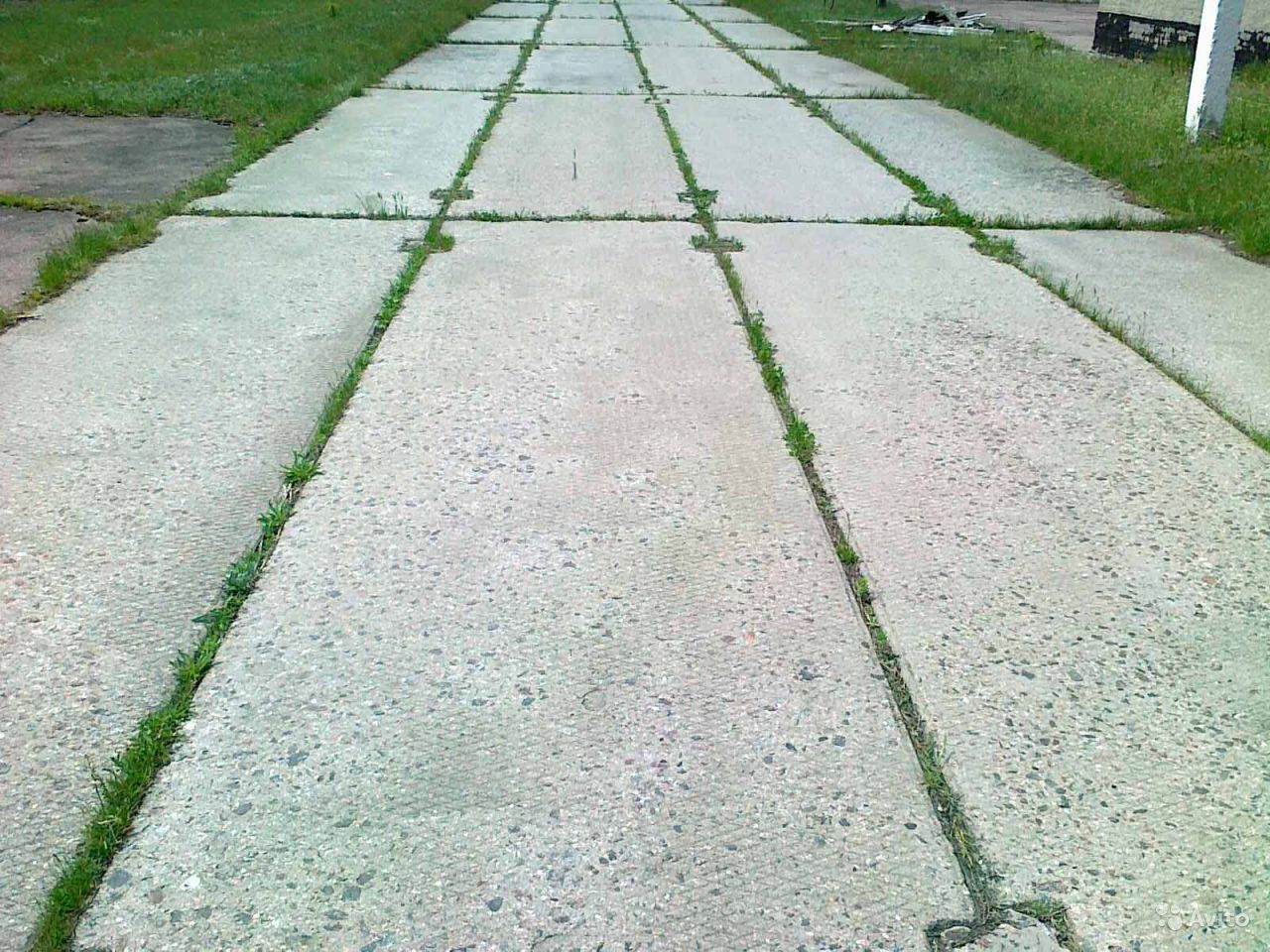 the use of concrete road slabs